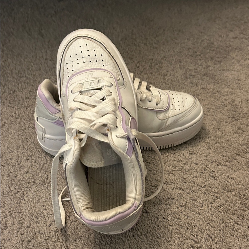 Nike Air Force 1 White with Purple Accents – Women’s Size 6.5 - Picture 4 of 13